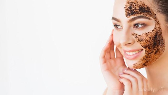Yuk, Bikin Sendiri Scrub Alami untuk Mengatasi Bekas Jerawat di Rumah