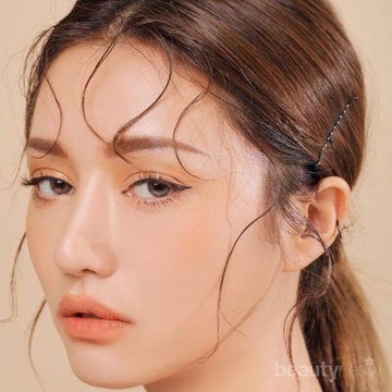 4 Rekomendasi Monokrom Makeup Ala Korea Untuk Pemula!