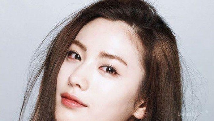 Make Up Minimalis untuk Hangout Bersama Teman