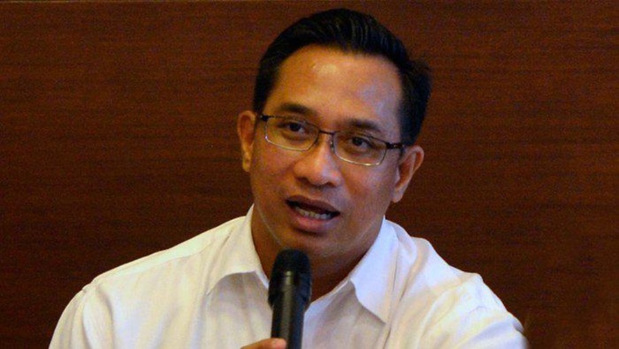 Lukman Niode Perenang nasional Lukman Niode