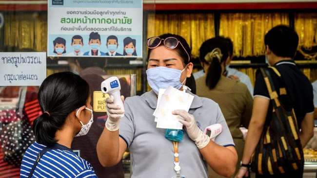 Thailand dinilai sebagai salah satu negara yang cukup agresif melakukan langkah pencegahan penularan virus corona dengan memperketat perbatasan.