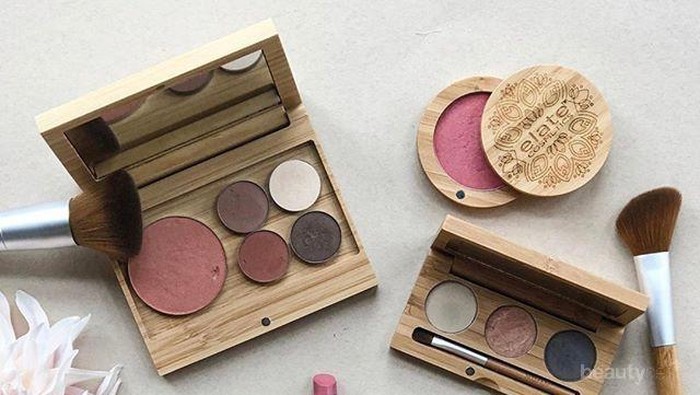 Mau Beralih ke Makeup Organik, 4 Manfaat Ini yang Akan Kamu Rasakan