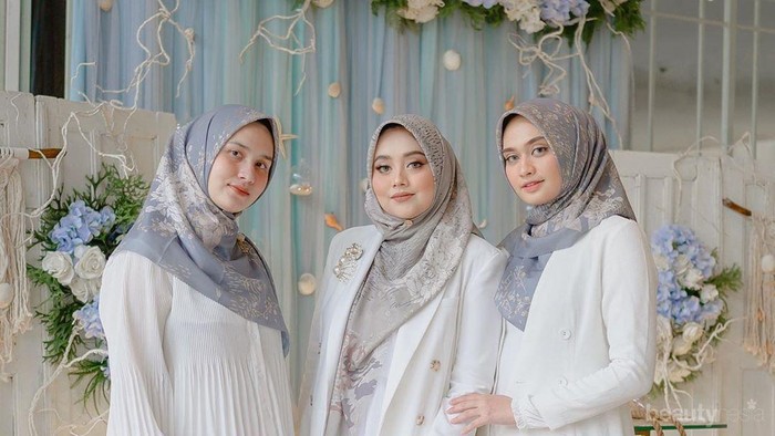 Dear Hijabers Padu Padan Busana  Warna  Putih  Ini Gak 