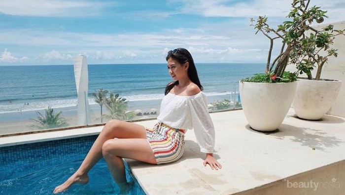 Intip 5 Inspirasi Outfit Simple Ala Yuki Kato