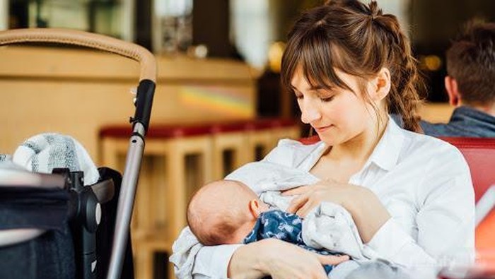 Bikin Repot, 5 Pakaian Ini Sebaiknya Dihindari Ibu Menyusui