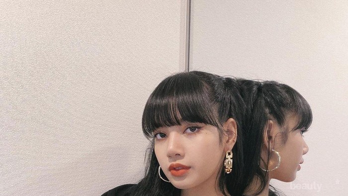 Sempurna dan Hampir Tak Pernah Tergoyahkan, Ini Rahasia di Balik Poni Lisa Blackpink