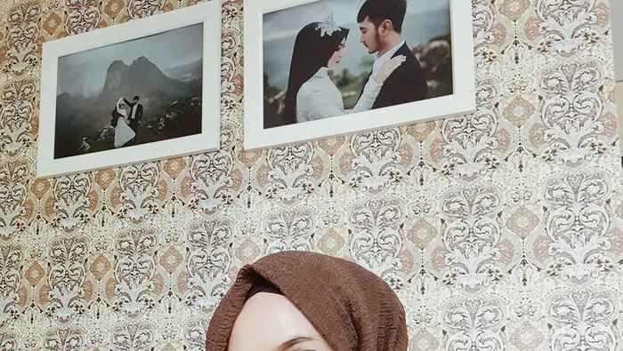 Biar Terlihat Tirus, Ini Cara Memakai Hijab yang Cocok untuk Wajah Bulat