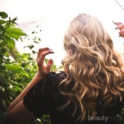 Ingin Punya Rambut Indah Selama di Rumah Aja? Ikuti Langkah Hair Spa Ini!