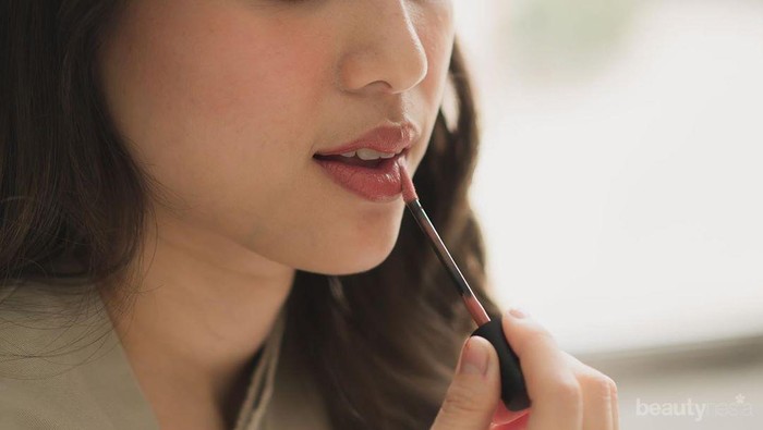 Keren! 5 Influencer Indonesia Ini Sukses Luncurkan Lip Product yang Digemari Banyak Orang