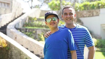 FERDY HASAN DAN CINDY FATIKASARI