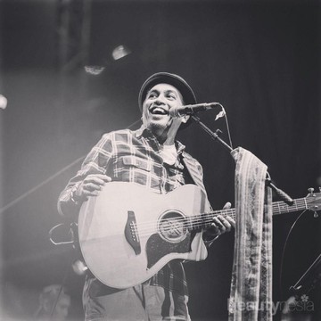 Meninggal Dunia di Usia 44 Tahun, Ini Kisah Perjalanan Karir Glenn Fredly