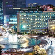 Gemar Staycation? Ini Rekomendasi 5 Hotel Termewah di Indonesia!
