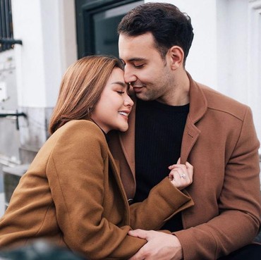 Sunat Dipertanyakan Usai Calon Suami Jadi Muslim, Cita Citata Merespons