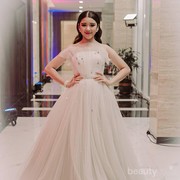 Bikin Meleleh! 7 Pesona Tiara Idol yang Jadi Rebutan Dul Jaelani dan Azriel Hermansyah