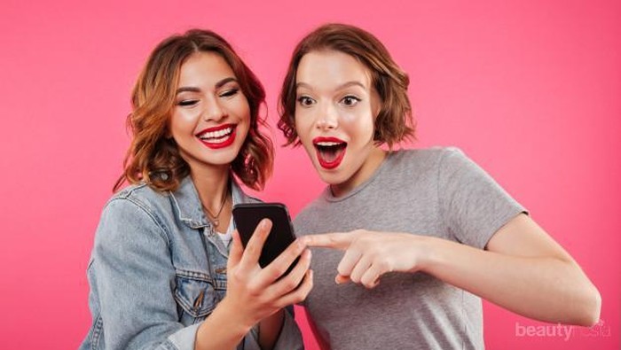 Cara Menjaga Silaturahmi dengan Teman Saat Social Distancing