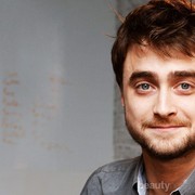 Pasti Kamu Pernah Ngefans, Daniel Radcliffe Ternyata Bukan Cuma Main di Film Harry Potter!