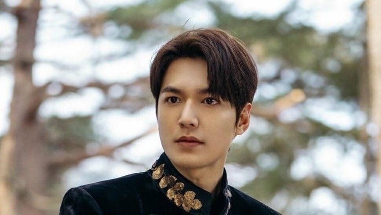 5 Pesona Aktor  Drama Korea  The King Eternal Monarch Lee 