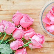 Rawat Kecantikan Kulit dengan Kelopak Mawar, Ini 4 Manfaat yang Tak Terduga!