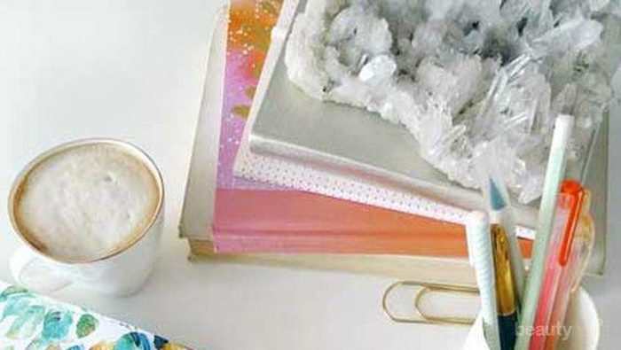 5 Trik Membaca Kepribadian Seseorang dari Tulisan Tangan