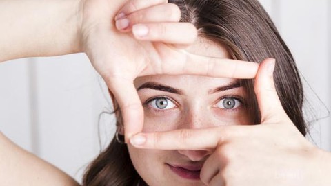 Kedutan Di Mata Kanan Atau Kiri Apa Sih Artinya