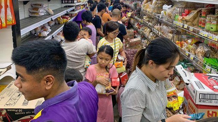 Mencegah Panic Buying, Supermarket di Dunia Batasi Pembelian