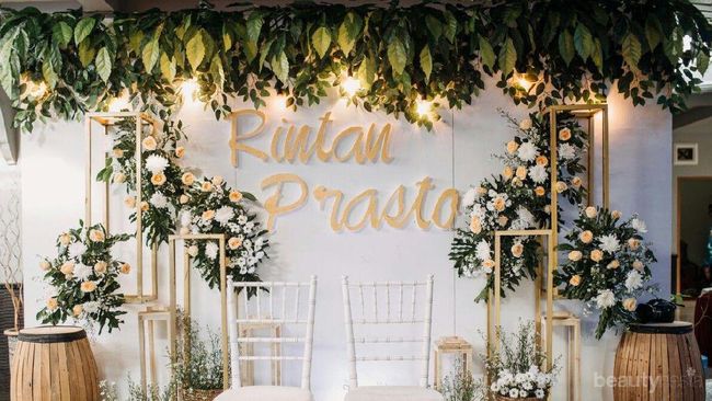 Hemat Budget, DIY Backdrop Lamaran Ini Bisa Kamu Buat Sendiri Lho!