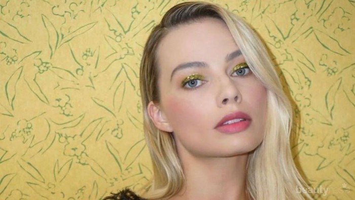 5 Perawatan Wajah ala Margot Robbie untuk Dapatkan Wajah Cantik Bak Dewi