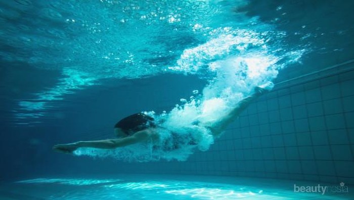 Hobi Berenang? Manfaat Kesehatan Ini Akan Kamu Dapatkan