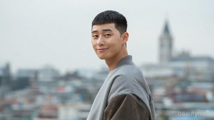 Tinggalkan Gaya Rambut Chestnut di 'Itaewon Class', Park Seo Joon Pamer Gaya Rambut Baru! Tinggalkan Gaya Rambut Chestnut di 'Itaewon Class', Park Seo Joon Pamer Gaya Rambut Baru!