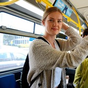Hindari Penyebaran Virus Corona Yuk! Ini Cara Aman Naik Transportasi Umum