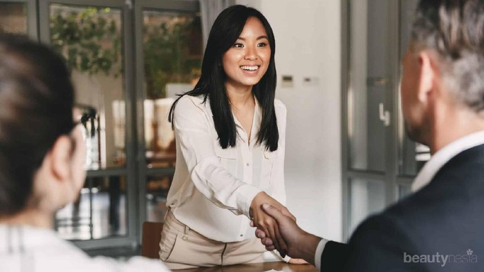6 Hal yang Bisa Bantu Kamu Dapat Pekerjaan Pertama Usai Lulus Kuliah