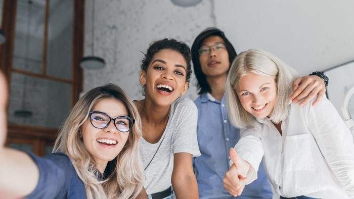 Ingin Dapat Penghasilan Tambahan? 5 Dagangan Ini Bisa Kamu Jual di Kantor
