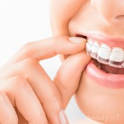 Mau Gigi Rapih Tanpa Kawat Gigi? Invisible Braces Bisa Jadi Solusi Tanpa Rasa Sakit
