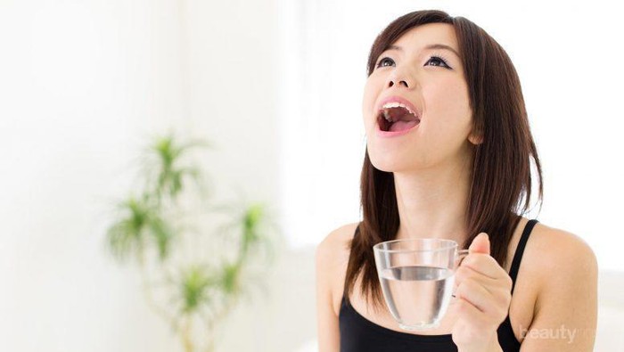 Menghindari Infeksi Kuman Penyakit dengan Berkumur, Bisakah?