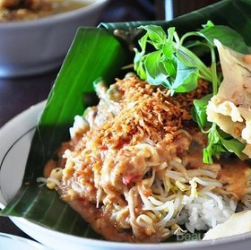 Bosan Makan Gudeg? Coba 5 Warung Pecel Enak Ini Saat Liburan di Yogyakarta