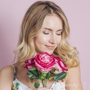 Manfaatkan Racikan Bunga Mawar untuk Perawatan Kecantikan di Rumah