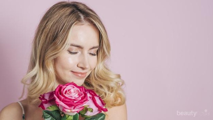 Manfaatkan Racikan Bunga Mawar untuk Perawatan Kecantikan di Rumah