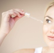 Tidak Keluar Rumah? Ini Rekomendasi Perawatan Wajah Saat Stay at Home