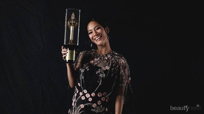 No Sensasi! Inilah Sederet Prestasi Tara Basro yang Bikin Bangga