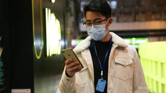Kalung Virus Shut Out yang Dipercaya Bisa Cegah Virus COVID-19, Benarkah? Kalung Virus Shut Out yang Dipercaya Bisa Cegah Virus COVID-19, Benarkah?
