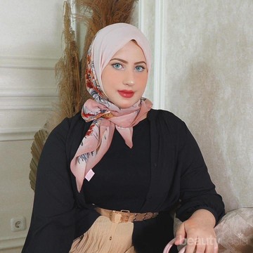 Bak Barbie Pakai Hijab, Intip Penampilan Tasyi Athasyia yang Kini Hijrah