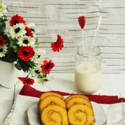 Resep Bolu Gulung Tape Keju yang Empuk, Legit, dan Anti Gagal