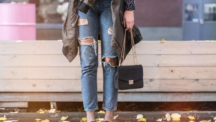 Waduh! 5 Kesalahan Wanita Saat Berpakaian Ini Ternyata Bikin Tampilan Jadi Gagal Total