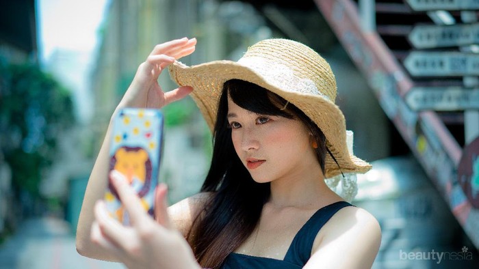 Sayang Mantan Tapi Males Buat Hubungi Kembali? Pancing Aja Biar Dia Stalking Medsos Kamu!