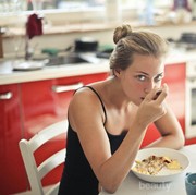 Mau Diet? Wajib Cobain 5 Resep Oatmeal Sehat ini!