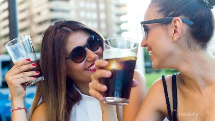 Makanan dan Minuman yang Gak Boleh Dikonsumsi Saat Menstruasi, Mitos