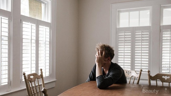 Di Balik Diamnya Pria Saat Diajak Membicarakan Pernikahan, Ada 5 Hal yang Dia Pikirkan!