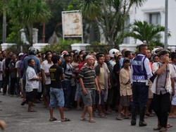 Bagi-bagi Sembako Berujung Pelaporan Gubernur Gorontalo