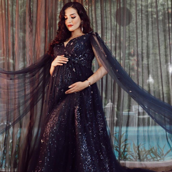 <p>Tasya Farasya memilih rumah sebagai tempat melakukan maternity shoot karena pandemi Corona, Bun. (Foto: Instagram @tasyafarasya)</p>
