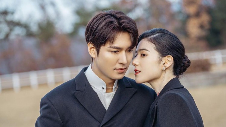 Jung Eun Chae dan Lee Min Ho di The King: Eternal Monarch
